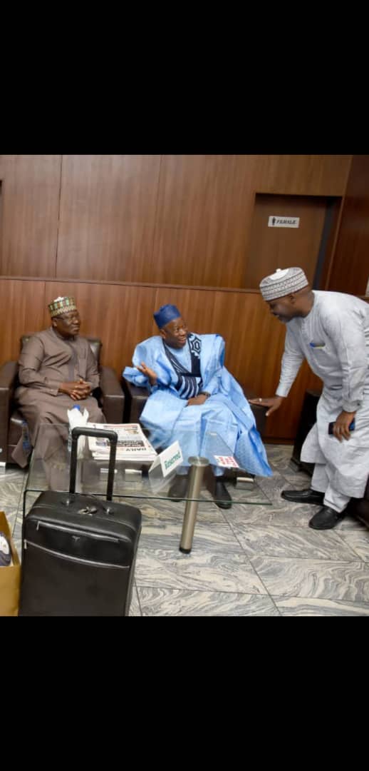 MikoNazeer's tweet photo. Earlier today at the airport Abuja myself with His Excellency @GovUmarGanduje, the (in coming sent president) Distinguished Ahmed Lawan, Dist Sent Barau Jibrin and @dawisu before departing for Kano. https://t.co/X2Q6a6W9yd