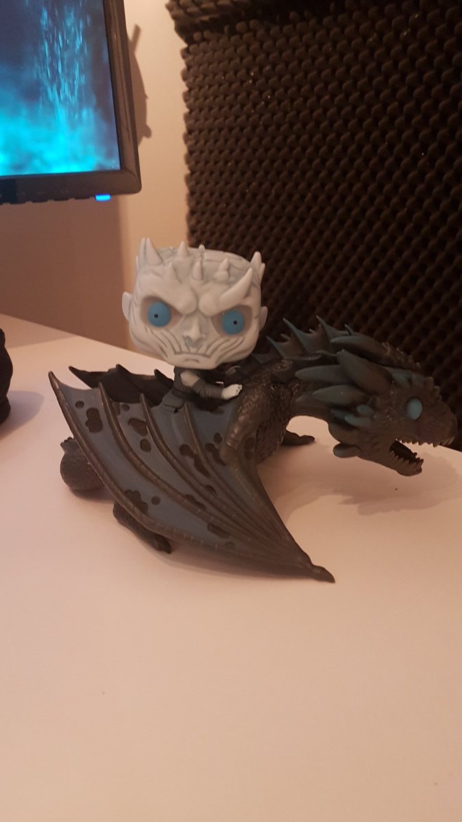 BasementRudy's tweet photo. Winter is here #GameofThronesSeason8  #GameofThrones
#GameofThones https://t.co/0fWmOi8IAA