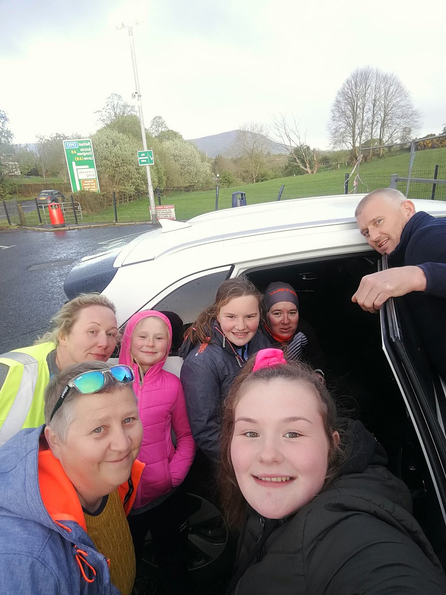 davidob158's tweet photo. Team #madsister. That's all the O Briens in#NorthernIreland #tjb200 #whiteoats👍😊👏👌 https://t.co/ZiIJfyDzfU