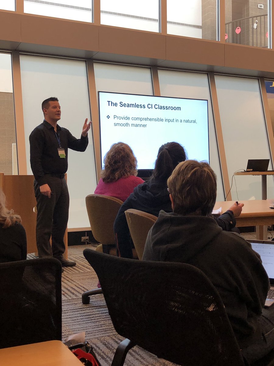 MittenCi's tweet photo. @bkandeltprs showing us how to have a “Seamless CI Classroom” #MittenCI19 https://t.co/HL7RrCEeCf