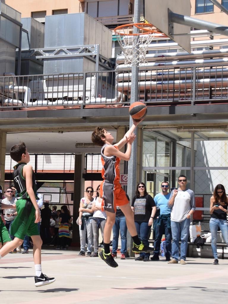 safaclaror's tweet photo. RESULTATS | #PrInfMasc 64 - @BasketBasePenya 45
🔸#SafaClaror #ForçaSafa https://t.co/VMapyXvt3V