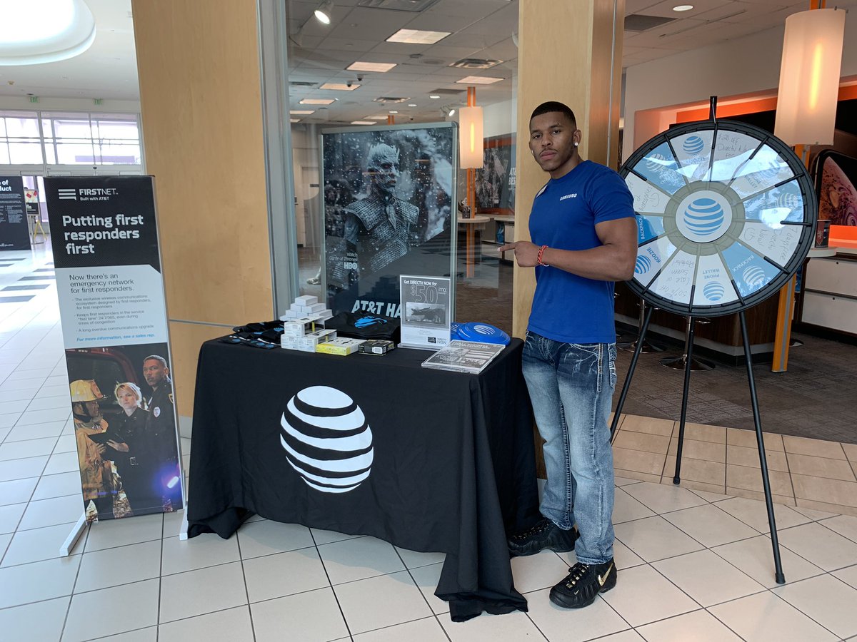 PWolfchase's tweet photo. Come by to @PWolfchase to apin the wheel on this business appreciation day! 👍🏽💪🏽💪🏽 https://t.co/1tOxIM9A0H