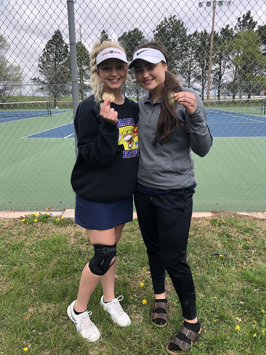 NorrisTennis's tweet photo. Job well done, ladies! Titan tennis team finishes 1st at Beatrice Invite, as well as taking 1st Place in #1, #2, & #3 doubles divisions, despite the windy conditions. Now, off to Prom! @NHS_Titans @norrissports #wwswd https://t.co/yfAA0VvwTc