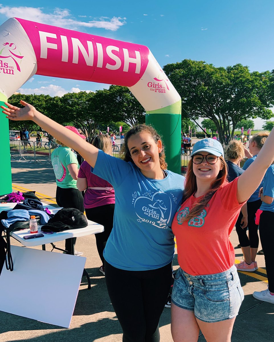 We wouldn’t have want to spend our morning any other way than at Girls on the Run, doing what we love the most 💕✨
.
.
.
#GammaPhiBeta #TAMUC #Tamuc23 #GirlsOnTheRun #BuildingStrongGirls