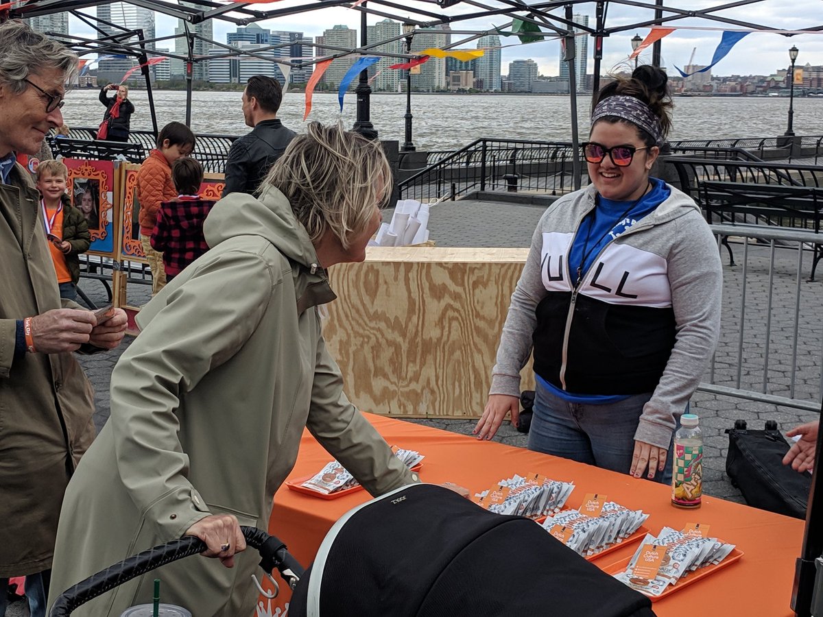 BrandPassport's tweet photo. #KingsDayNYC @DaelmansStroop @DaelmansUS https://t.co/CFwv6Yzhz5
