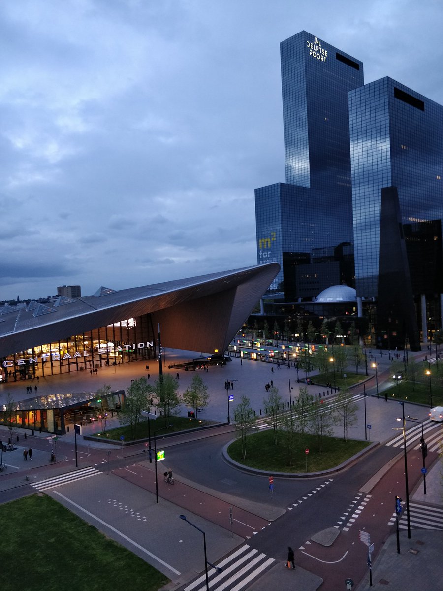 hellt_ru's tweet image. .@varlamov не соврал. Роттердам - топчик.