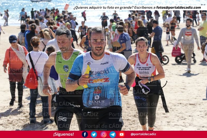 portaldecadiz's tweet photo. FOTOGALERÍA 📸 | ¡Búscate en las fotos del @Trihercules 2019!

https://t.co/yQm7VIGwJg https://t.co/yVA3cgm1Fh