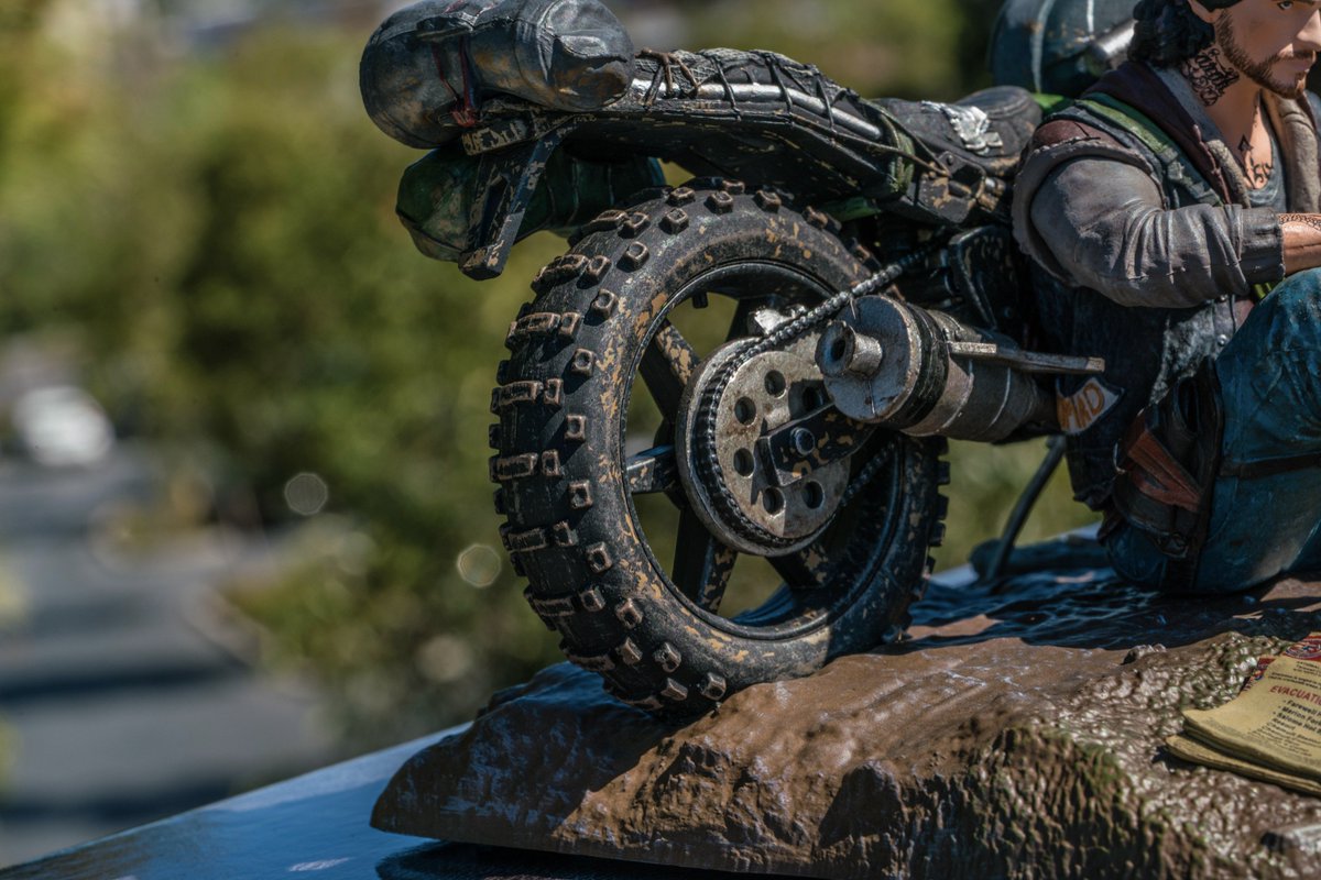 PlayStation en X: Gearheads of Days Gone – what's your favorite upgrade  for Deacon's bike?  / X