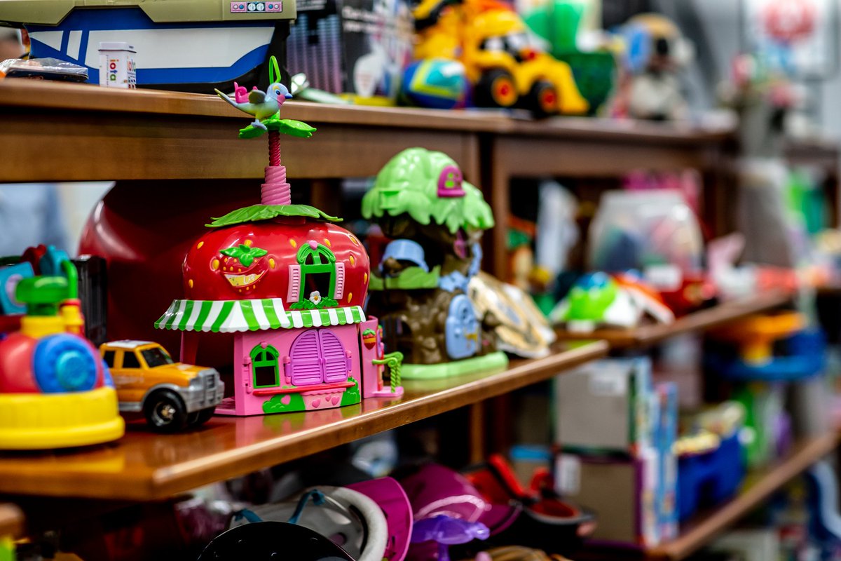 Fosters reStore (FostersRestore) Twitter