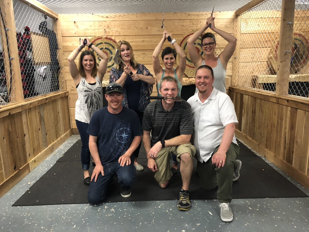 section37axerm's tweet image. An awesome group we had the other day. Send in your pictures if you want us to feature you on our page !
🌲 #axethrowing #section37 #axethrowingboise #section37boise #idaho #axe