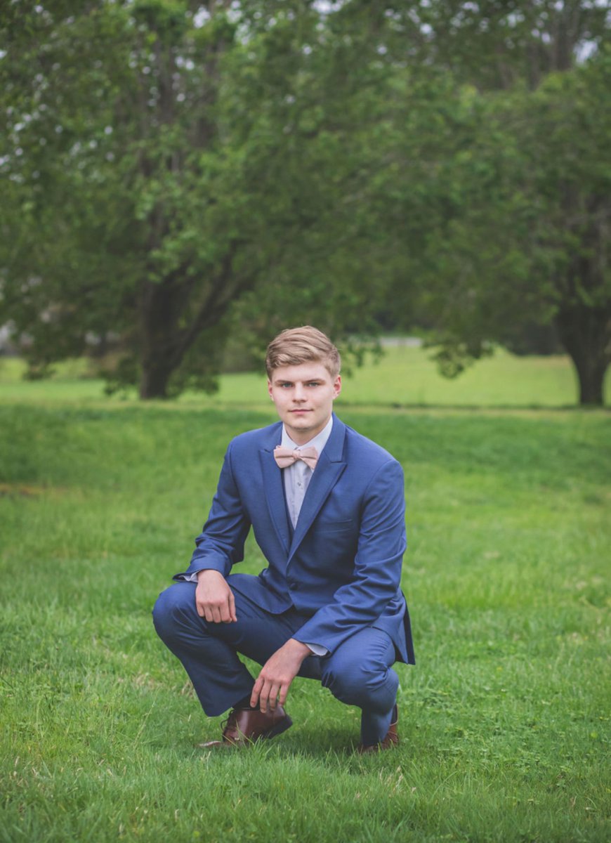 ambeanoe's tweet photo. The count down is on! June 8
#jchslife #carsonkid #graduateof2019 #catawbabound
#myfirstborn #mylittlehero
I have loved you since you were only a thought in our minds....Each moment has been more beautiful with you in it. Love you so much Chandler James McClamrock π https://t.co/M0Bsd9DhfO