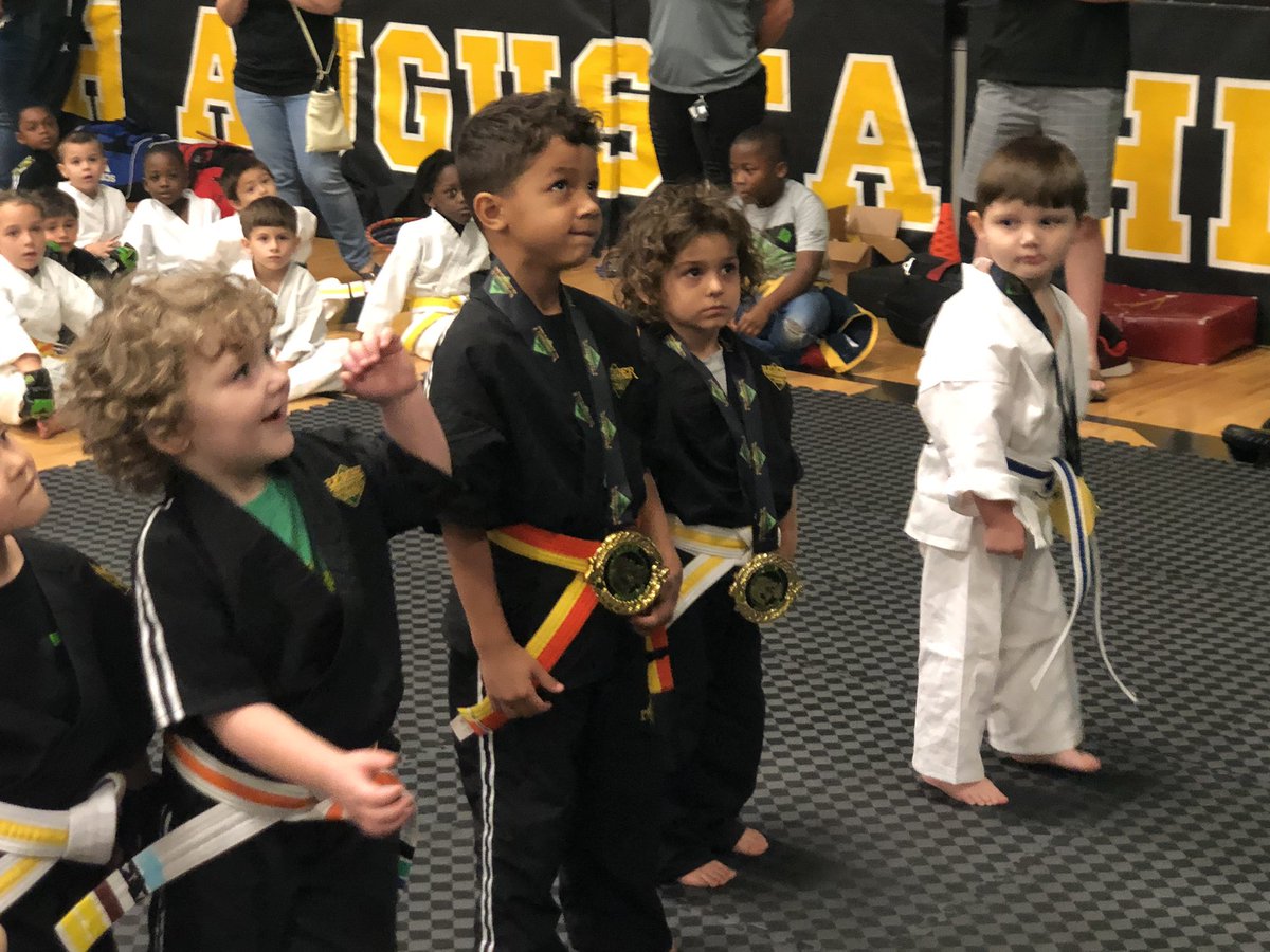 truth_entertain's tweet photo. Great first run of the Premier Martial Arts Invitational today! Kids had a great time and this event was fully customized and created specifically for the PMA curriculum. @TeamHensley @BarryVanOver https://t.co/I1xdskPd4p