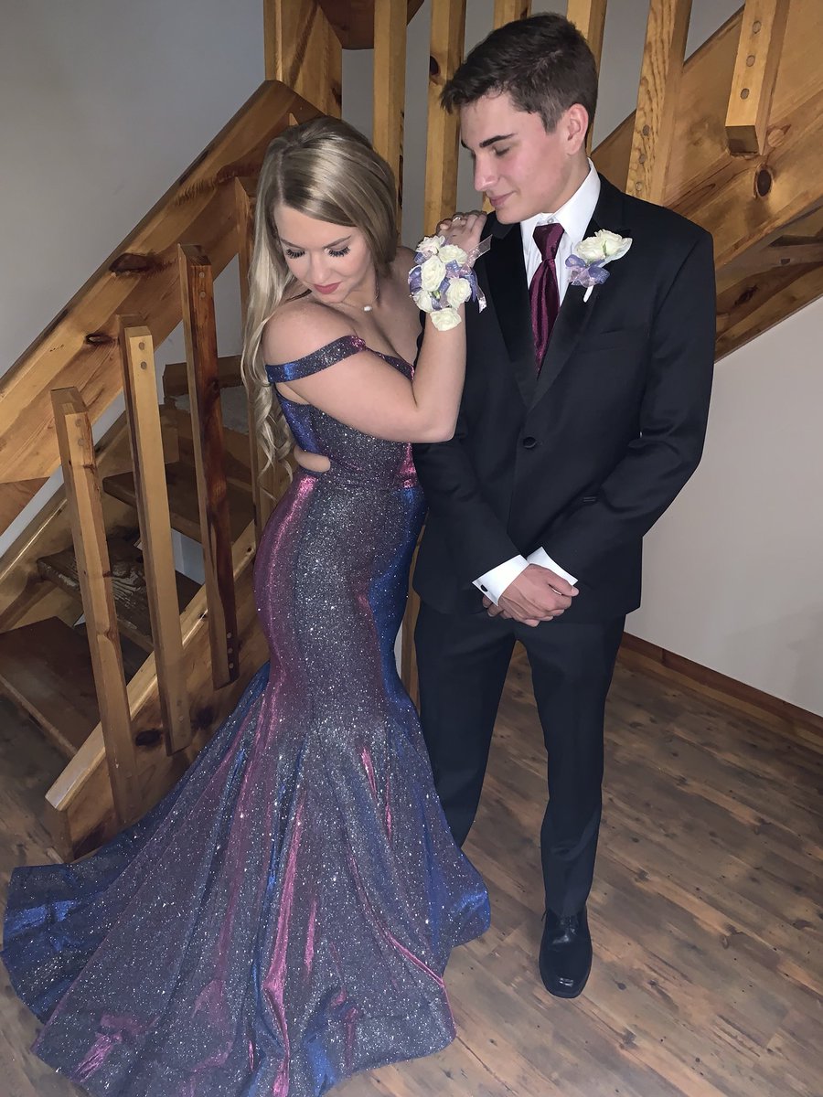 gingerrharriss's tweet photo. We clean up well if I do say so myself 😂💜 https://t.co/04KyETKoJV
