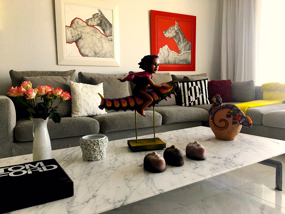 kmpfurniture's tweet photo. Saturday afternoon with a little bit of  magic 😍 ...with our maestro #Sectional enchanting &amp; engaging in the act 😉

Maestro Sectional: https://t.co/u824weksOu

#Jadesignature #sectionals
#customfurniture #customsofas
 #realestatemiami #iconbrickell #paraisomiami #BiscayneBeach https://t.co/PFiDKgl83w