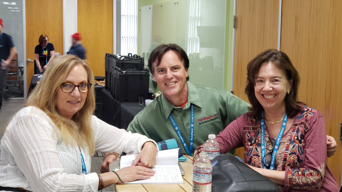 RT <a href="/hackrepair/">Jim Walker</a>: Made my day. First time meeting with some happy prior customers. Fun times at WCOC 2019 #wcoc2019 #wcoc #seo