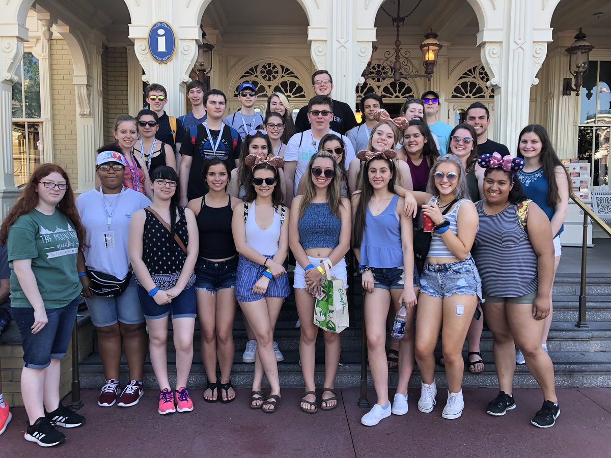 CHS Grad Nite tweet media