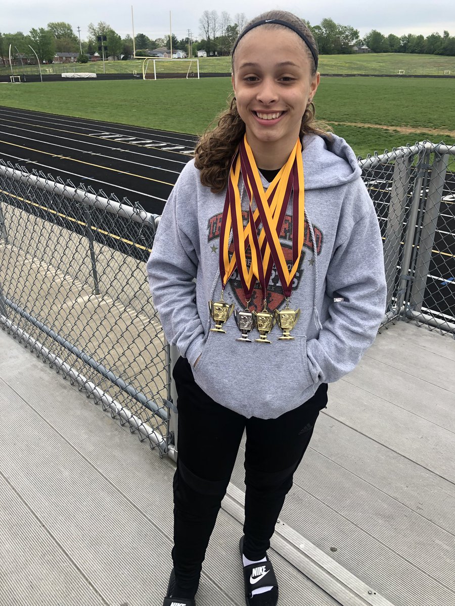 aspeaks's tweet image. 4 medal day for Taesha Speaks today at the Harrison Co Track In Invitational!
