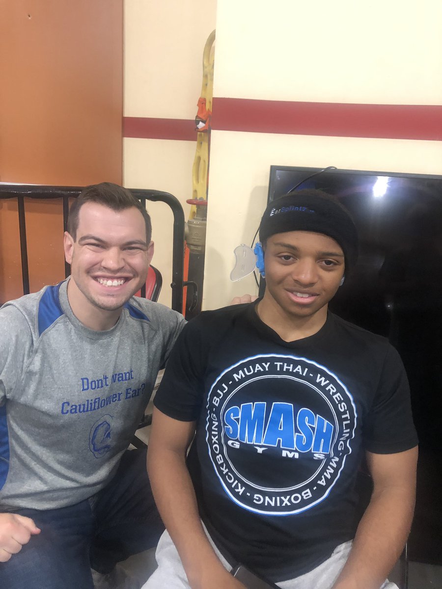 cmecoach's tweet photo. How about some cauliflower ear? No thank you! #earsplint Thanks Micheal! @EarSplintz https://t.co/iF454bm8dz
