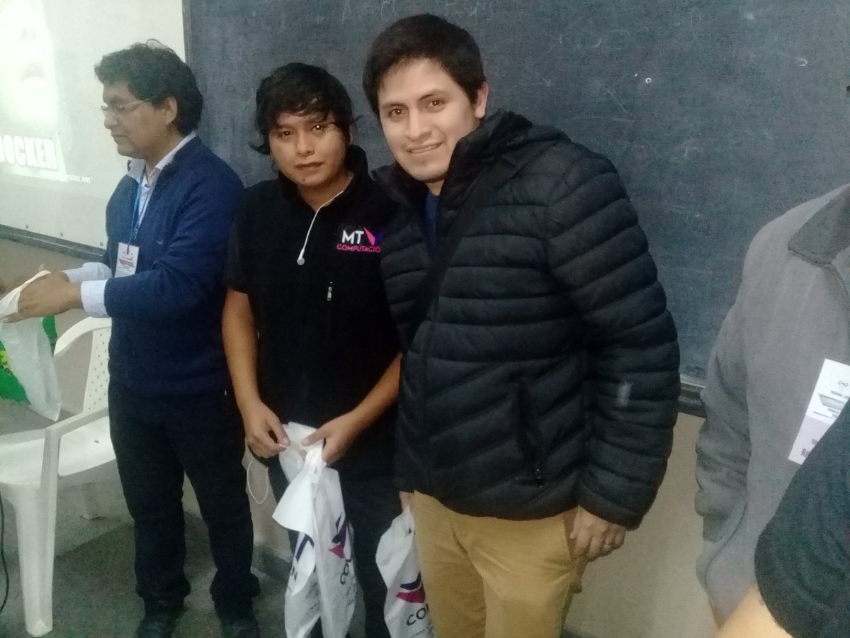 FlisolJ's tweet photo. Entrega de Premios. MT Computacion
#FLiSolJujuy2019
#15añosdeSoftwareLibre https://t.co/m8jrDir8HH