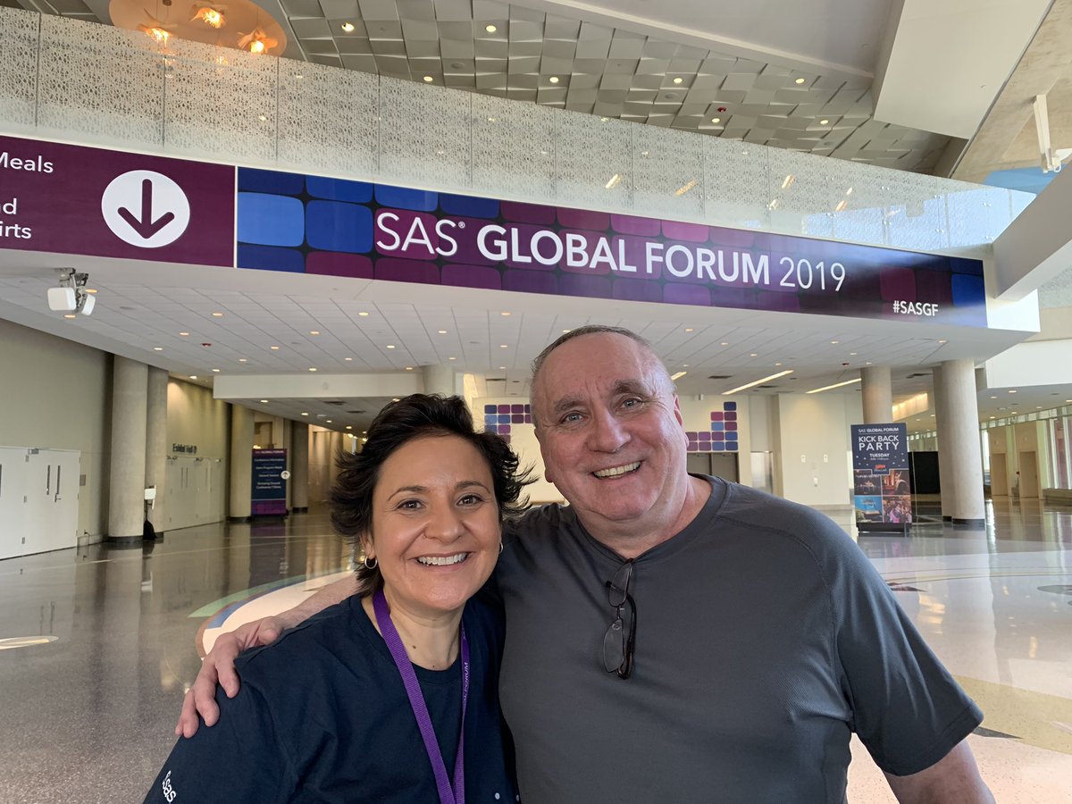 HomesAtMetacoda's tweet image. What would a #SASGF conference be without a @SASnerd! Great to see you Kirk Paul Lafler. Check out Paul’s new PROC SQL (3rd edition) book amazon.com/PROC-SQL-Beyon… #metacodaInDallas #SASnerd