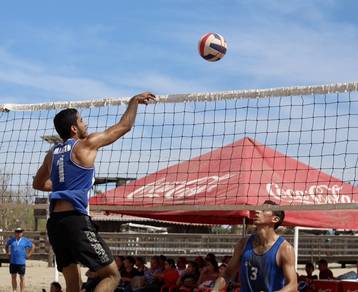 IMDAAhome's tweet image. #SácateLaEspina 🏆
#SEMIFINALES
#FINALES
#Torneo de #Voleibol #Playero 🌴🏐 “Sácate la Espina” desde las instalaciones de📍Polideportivo El Maviri
¡Te esperamos!
¡El Deporte te Transforma!
#TransformandoAhome 👊🏻
#EstamosTrabajando
#BillyChapman