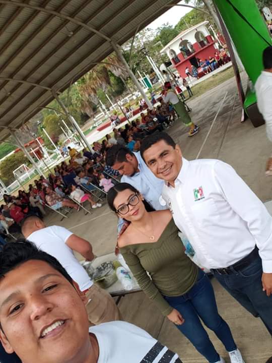 MTEstatalColima's tweet photo. Con éxito realizamos un evento Artístico Cultural y de Afiliación en el Poblado del Remudadero, municipio de Comala, Colima. En Coordinación #FamiliaMT  y el Comité Municipal del PRI Comala. #TransformandoAMéxico #SomosPRI #PRIEnMovimientoPorColima https://t.co/CFXCct75Jj