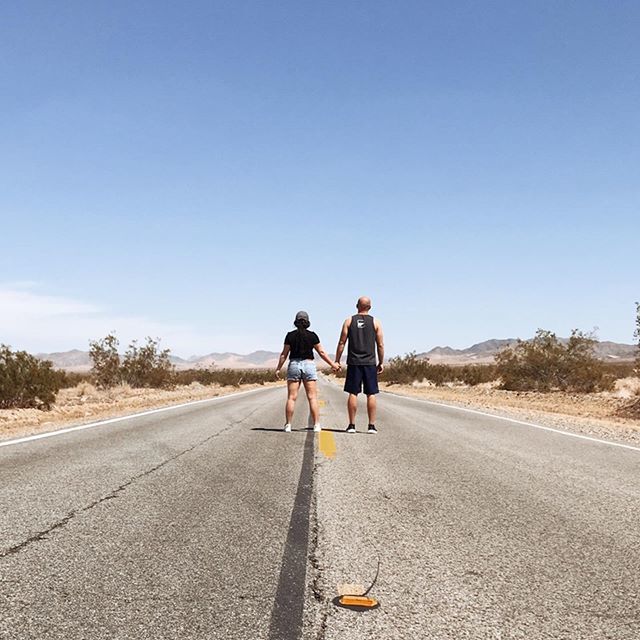 CurtWasylow's tweet photo. This may sound cliche, but “not all wanderers are lost”........no wait nvm, we’re actually lost! 
#lost #mojavedesert #joshuatree #joshuatreenationalpark #california #desert #roadkill #30thbirthday https://t.co/vMyd7omLys https://t.co/TerGaDHIN0