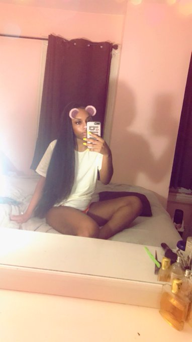 Watch kiki ♡ ︎'s leaked NSFW photo on TwXstars