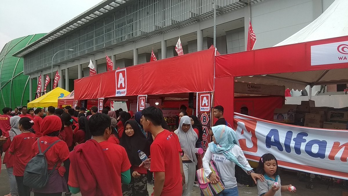 Japar_supriyadi's tweet photo. Jalan santai bersama #alfam
idisamarinda https://t.co/p9d40VilkW