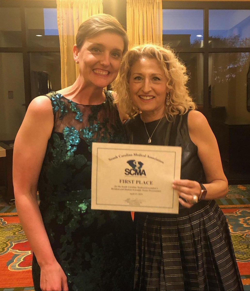 ThePalliator's tweet image. First place poster at SCMA!! #HPM #hpmclassof19  #WomenInMedicine  #doctorsintraining