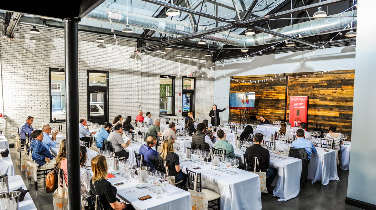 So impressed with this photo by <a href="/PascalMonmoine/">Pascal Monmoine</a>! He really captured the great energy we had at the #bordeaux Masterclass in #raleigh this week. Tks to @planetebordeaux <a href="/queenofwines/">Queen of Wines</a> &amp; @BF_NorthAmerica for sponsoring this fabulous event! #winelover #wine
