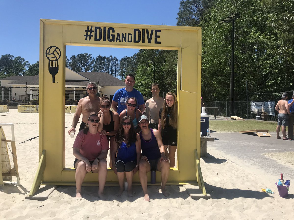 𝔼. 𝔸. 𝕃𝕒𝕟𝕖𝕪 ℍ𝕚𝕘𝕙 𝕊𝕔𝕙𝕠𝕠𝕝 on Twitter "Buctown representing at the