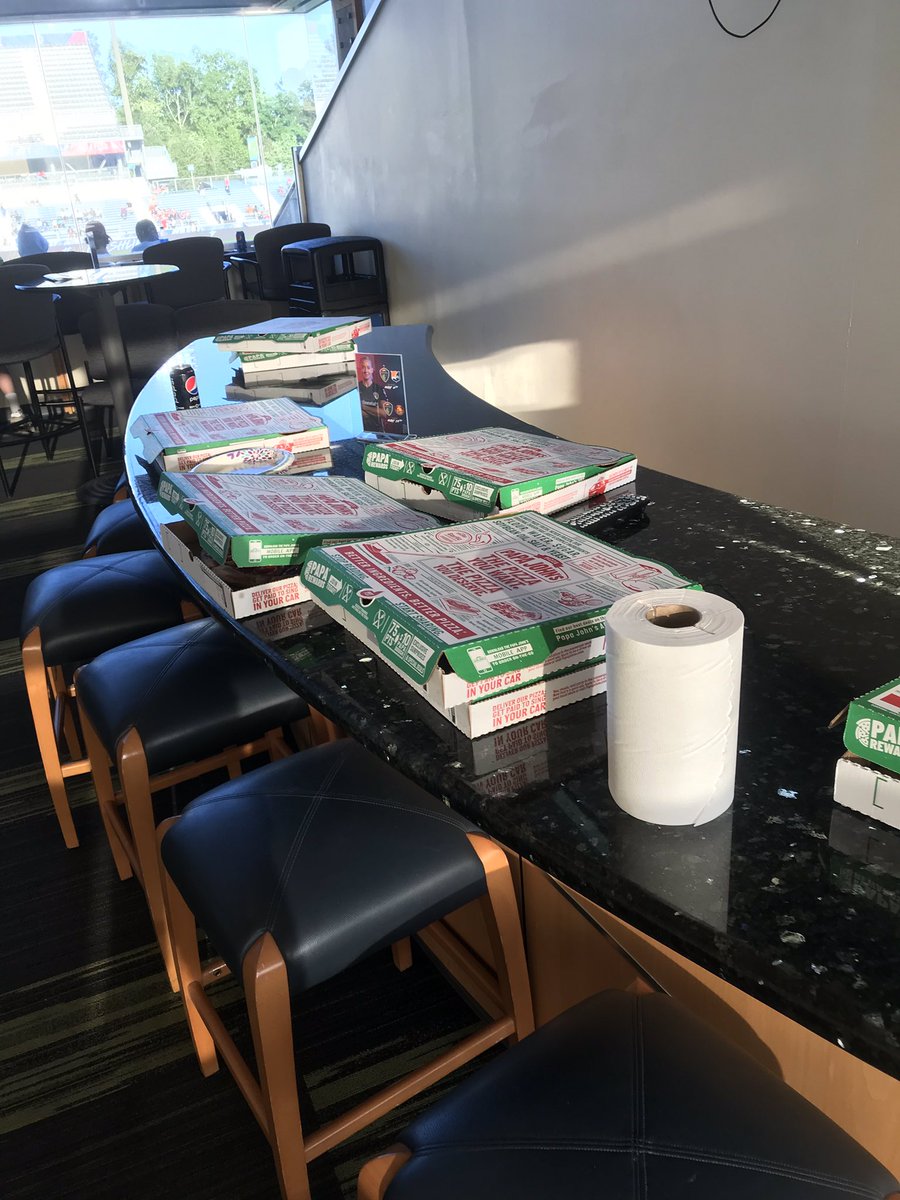 Kenneth Stoner tweet media