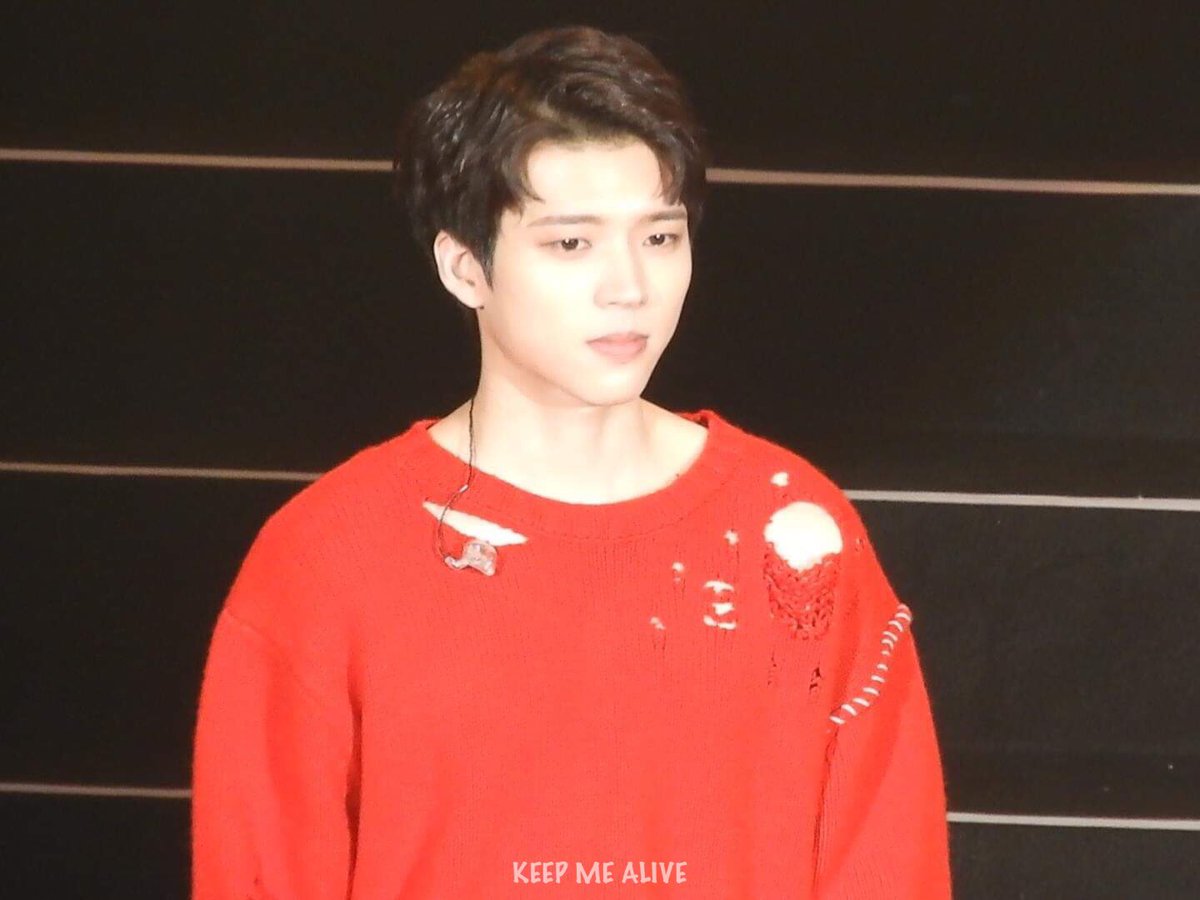 keepmealive428's tweet photo. 두번째 사진에 심쿵😫💘💘
#인피니트 #남우현 #솔로콘서트 #식목일 https://t.co/ZywOFIAjS8