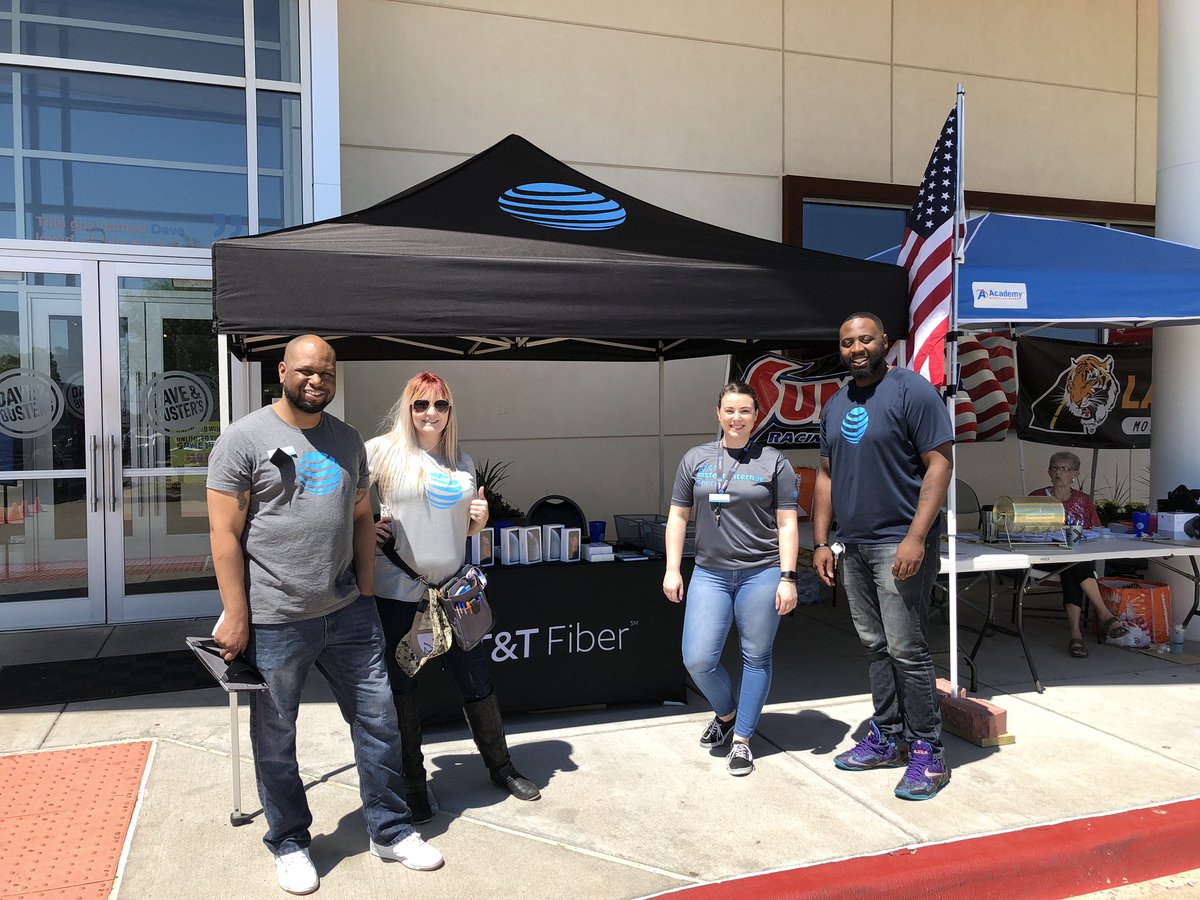 May Crossing tweet media