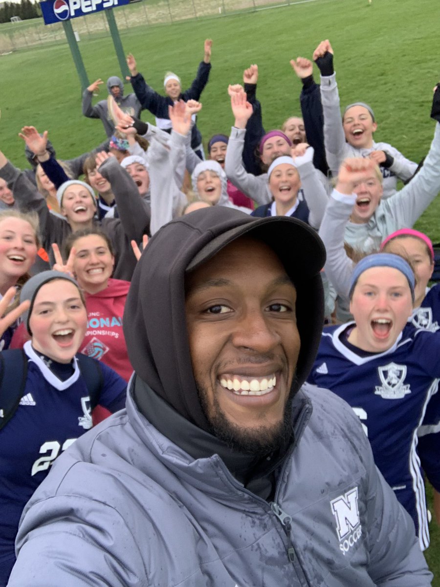 bvnorthsoccer's tweet photo. After going down 0-2 early in the first half, your Mustangs battled back and Sr. M. Peshoff scored the game winning goal off the assist from So. R. Nix to down Marist High School (Chicago) 3-2 and go 3-0 in the Adidas Tournament of Champions! #NomSZN https://t.co/fRmDlU3DGn