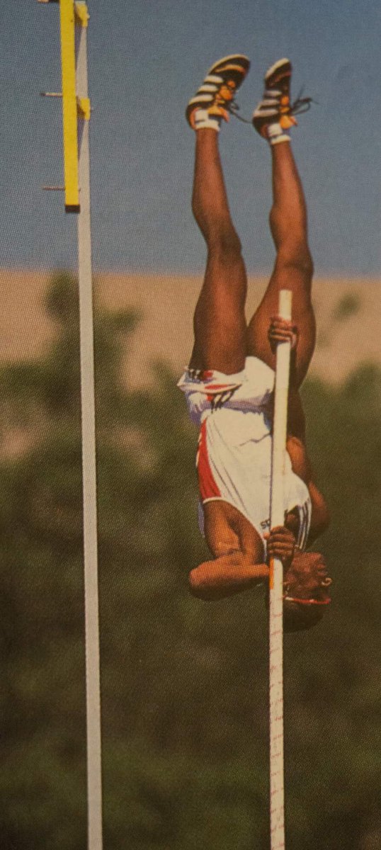 ⁦<a href="/spiritpolesfly/">Spiritpolesflyhigh</a>⁩ ⁦<a href="/pennrelays/">Penn Relays</a>⁩ ⁦<a href="/PoleVaultSummit/">Pole Vault Summit</a>⁩  I was at Penn today with Lojo .. he knows his record 5.97m is under attack and it’s a matter of time, always world class. Let’s not forget-one the greatest 💪🏽😉