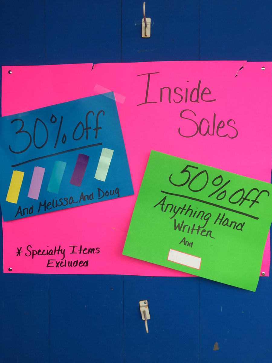 Milestones_Erie's tweet photo. !!!PARKING LOT BAG SALE!!!
Fill an entire shopping bag (we provide) with clothes from the big tent for just $5

🎪🎪🎪 Sunday 12-4 🎪🎪🎪

We didn’t finish putting out new clothes until 1pm today. If you came before then, there‘s still a TON of clothing you haven’t seen!!! https://t.co/2xQpFK55ux