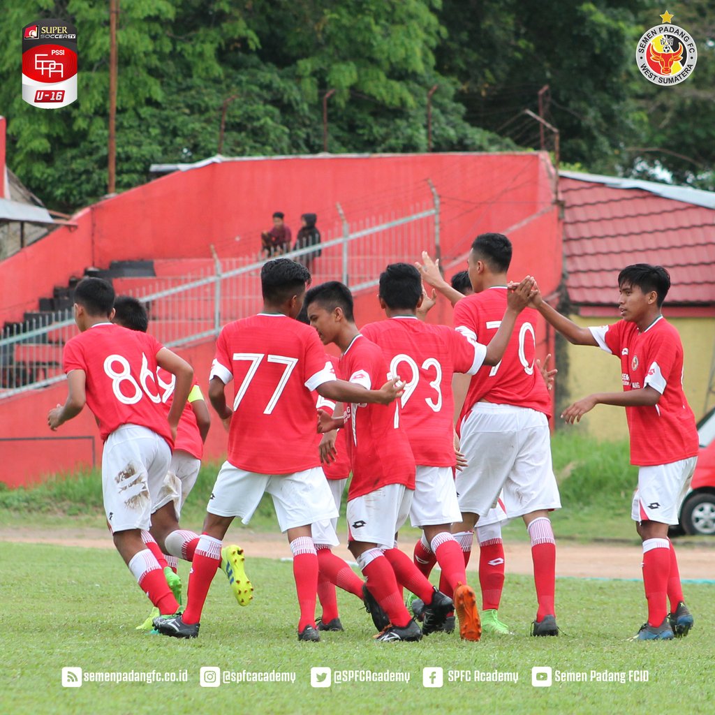 SPFCAcademy's tweet photo. Selamat Pagi.
Hari ini tim @SemenpadangFCID U16 akan kembali berhadapan dengan tim PSS Sleman U16.
#ElitProAcademy 
#EPA16 
#SPFCAcademy https://t.co/n5887ZIk0G