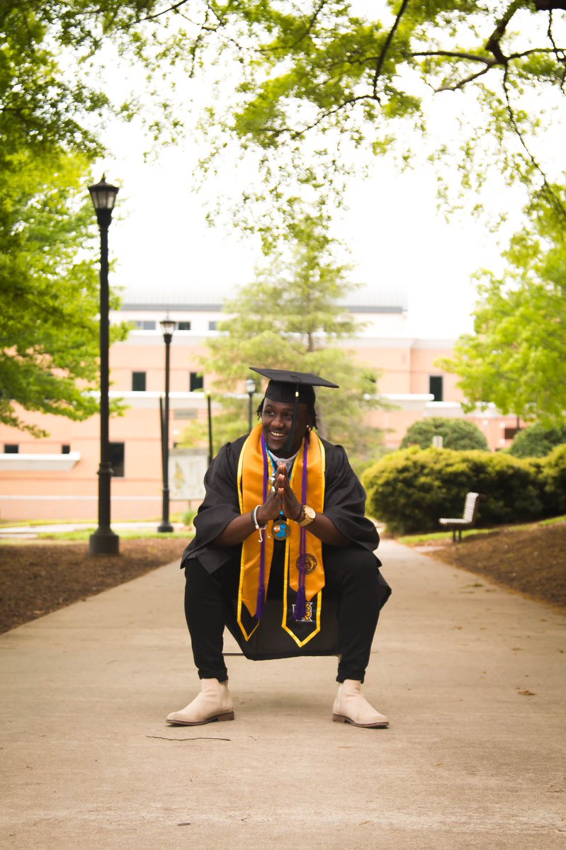 Darnell Holland tweet media