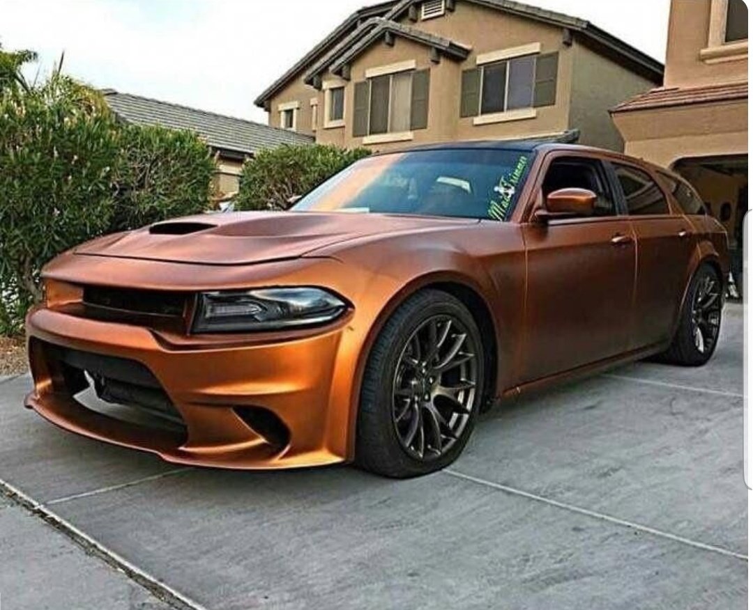 _JRWitt's tweet photo. @michaeleroach @DODGERAM2500V10 No ..it's called a #Chargum but I prefer #Magner ...smashed Charger with Magnum rear end or vice versa 🤷 .. #Mopar https://t.co/OVSkiEsfPH