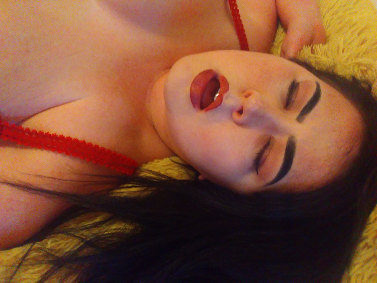 Laylajonesbbw's tweet photo. DM to watch this sexy busty BBW cum!! ๐ฆ๐ฆ๐ฆ๐ฆ
#bbw #horny #hornygirl #juicytits #wet #slut #hornybabe #fettish #admireme #roleplay #wetpussy #bigass #bitbooty #naked #nudepic #bigtits #biggirl #juicybabe #playwithme #tipme #lesbian #fuckmyself #steamy #inmybed #fingeringmyself https://t.co/XhiryhjBJx