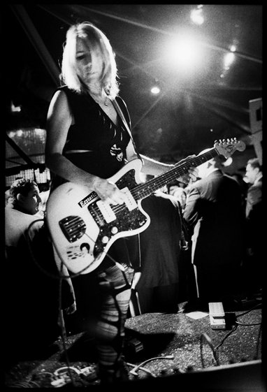 Happy Birthday to the great Kim Gordon 