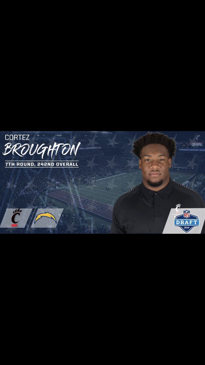 COACH_CARTi's tweet photo. FIRST VHS FOOTBALL PLAYER DRAFTED s/o to 478!! https://t.co/JgyWK74No5