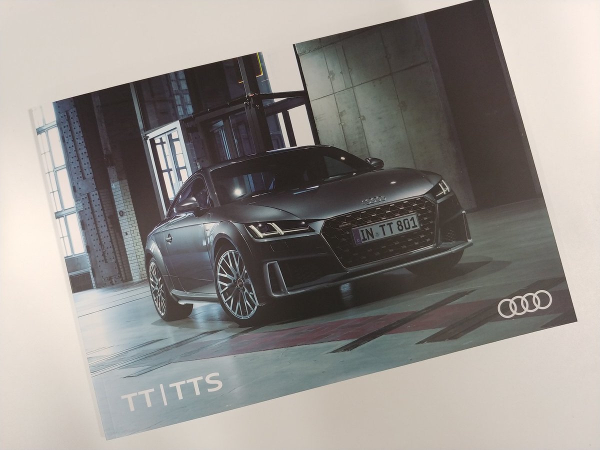 AudiUmeda's tweet photo. #Audi梅田 吉川です。
#NewTT のカタログ入荷しております。よりカッコ良く進化した #TTS も良いですが、1800ccモデルが2000ccとなり、更に #Sline エクステリアで価格がわずかしか上がっていないCoupe40TFSIはオススメですよ‼️#AJS #Audi #アウディ #auditt https://t.co/yG3bYDkj44