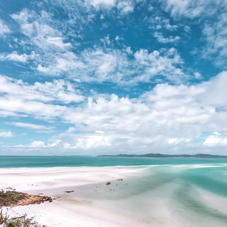 restlesspair's tweet photo. More Whitsundays pics ππ we managed to see lemon sharks & stingrays while we were down on Whitehaven beach π¦
Another bucket list destination ticked off thanks to Greyhound Aus & our #Whimit passes β€π¦πΊ
#Ad #GreyhoundAustralia https://t.co/LSf8IzPn71