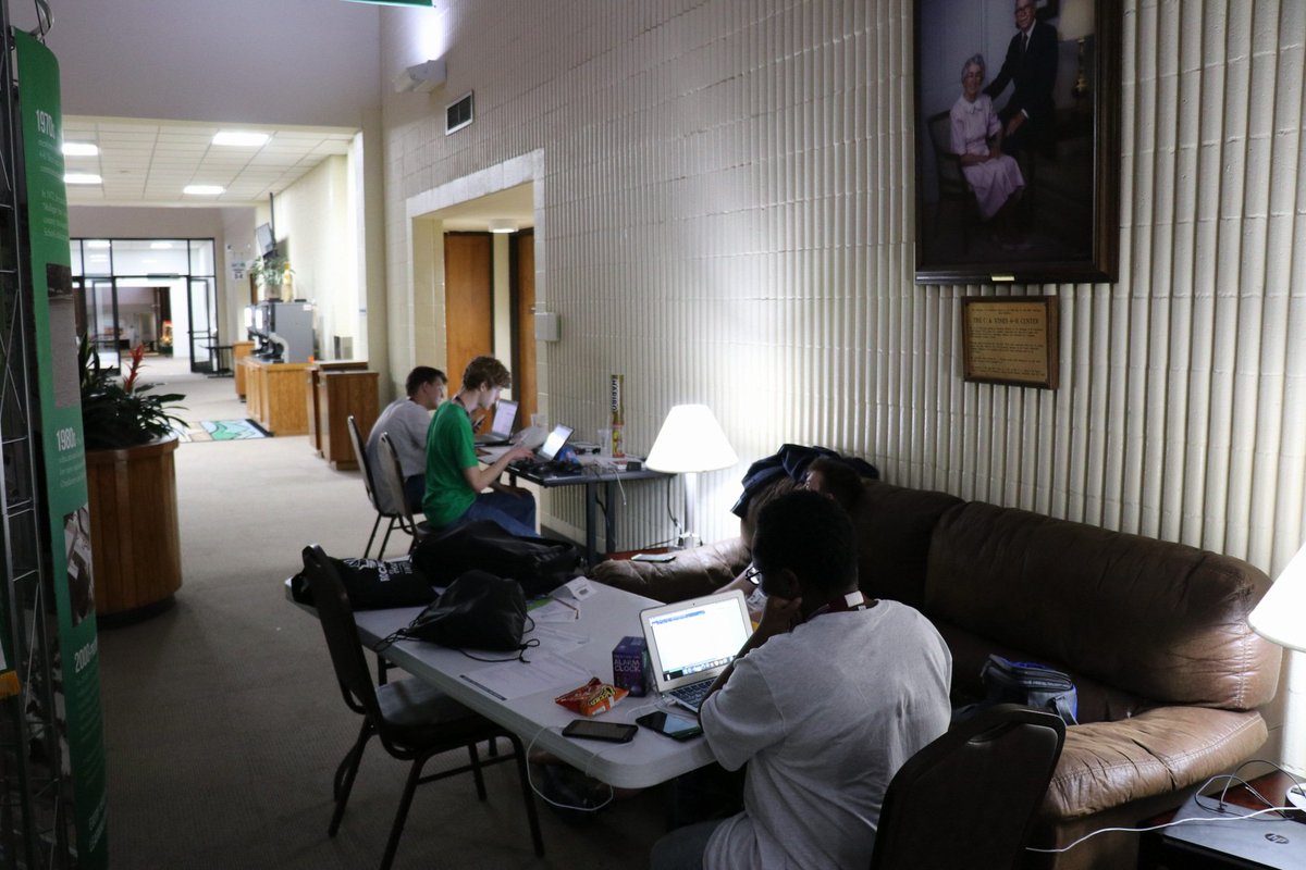 It's after midnight and we're still #Hacking!!! 

AR #Agriculture's future has never looked brighter.  There are some exceptionally smart young minds at work tonight!!!

<a href="/AgWriterArk/">🧨 Ferndale Int’l Observatory</a> @UAEX_edu <a href="/ar4hcenter/">Arkansas 4-H Center</a>

#ARDiscoveryFarms #RockCityHacks #Hackathon #ThinkingOutsideTheBox