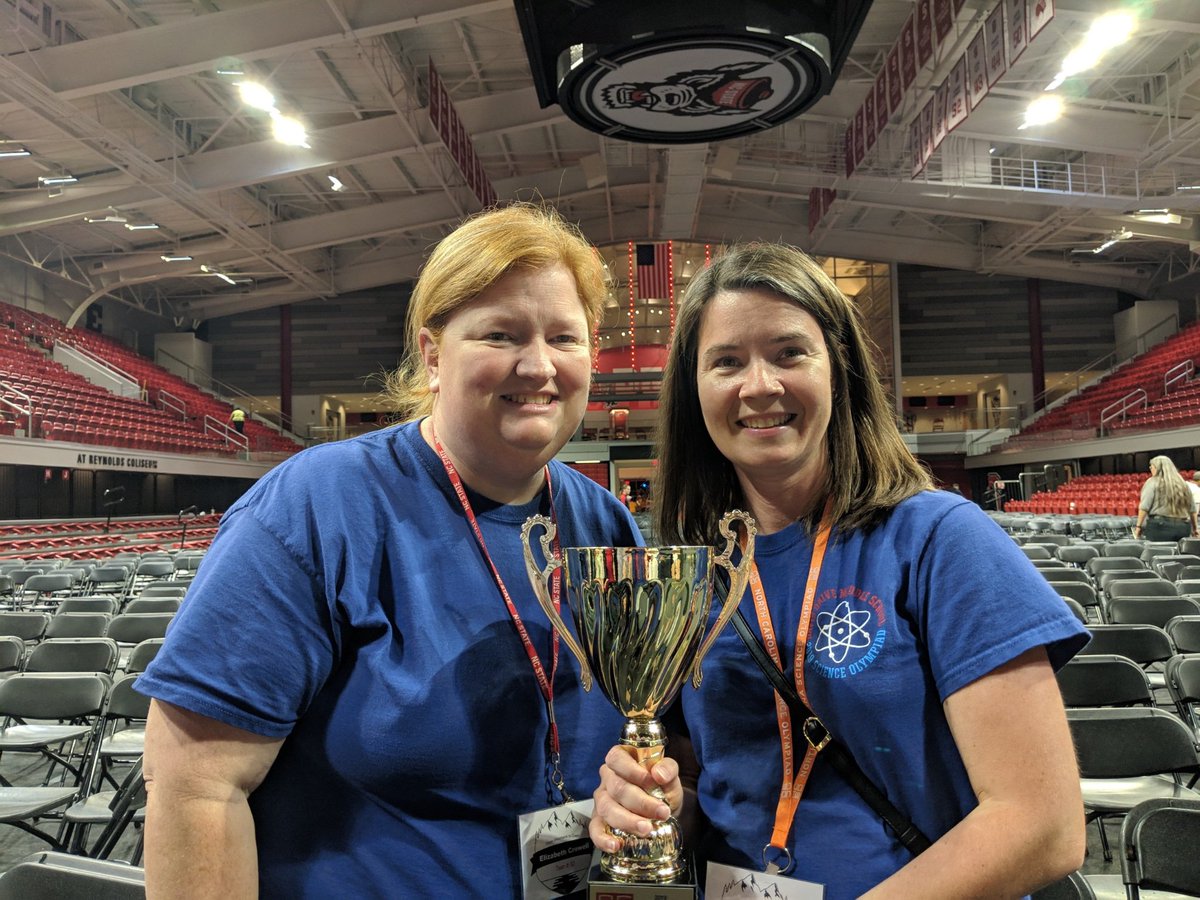 MsCrowell_DDMS's tweet photo. Amazing day @NCSciOlympiad #ncscioly19 for @DDMSBuzz Science Olympiad team. 5th place and a great time had by all. Thanks coaches Crossman, @MrsWalrodSci @mrsgrantham6 @MsGasell @MsHaynieScience @AkinsScience @MrsBowlingSci @gailwoodard42 @Emily_McLawhorn and others! Proud coach! https://t.co/6TzPqXqZiC