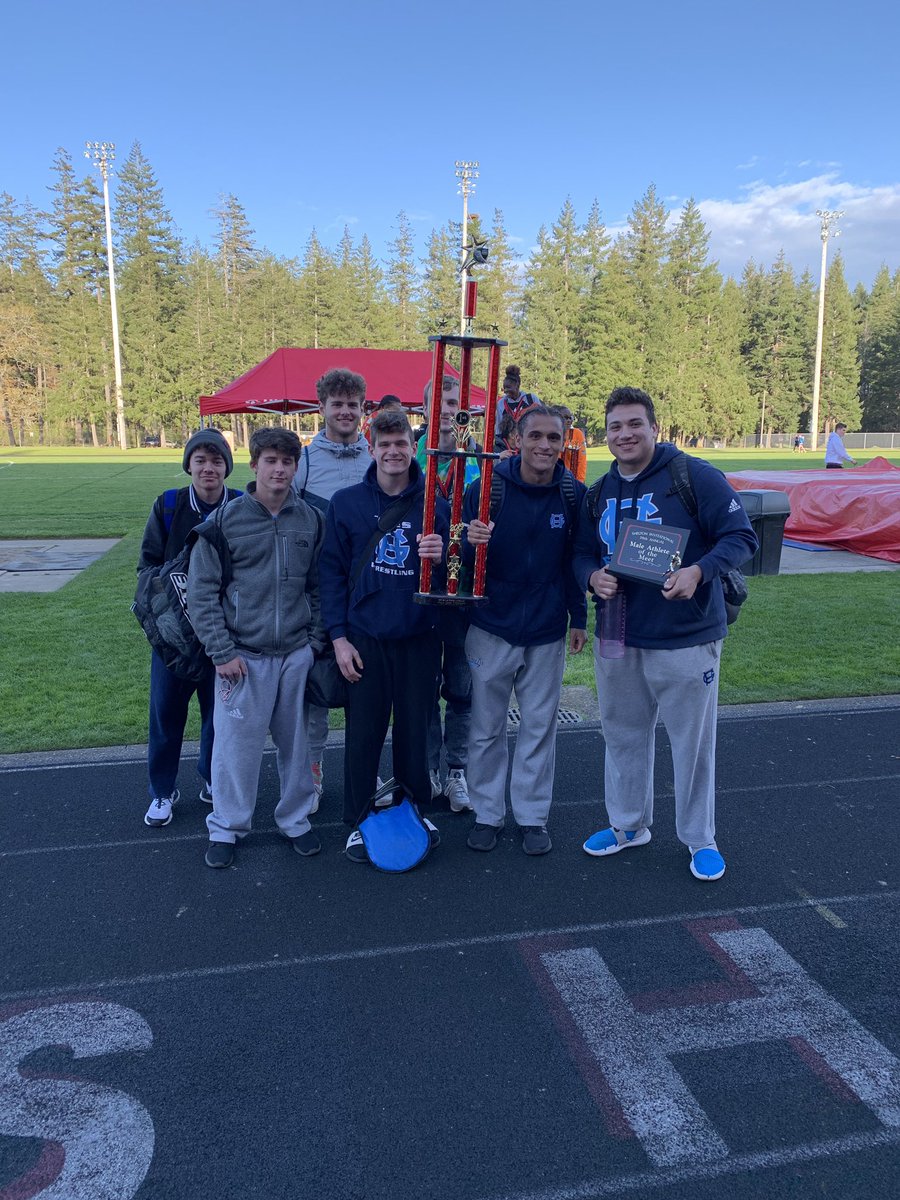TidesTrack's tweet photo. Boys win Shelton Invite! Jurrian Hering named Male Athlete of the Meet! https://t.co/S38i9i3ZEL