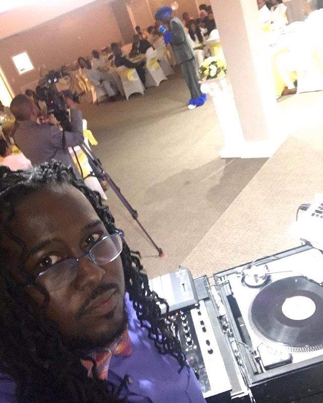 DJTJNice's tweet photo. My office for the evening. Leroy Jenkins in the house 😜😂! https://t.co/XN8eSEk7GP https://t.co/BEL2XuvLCz